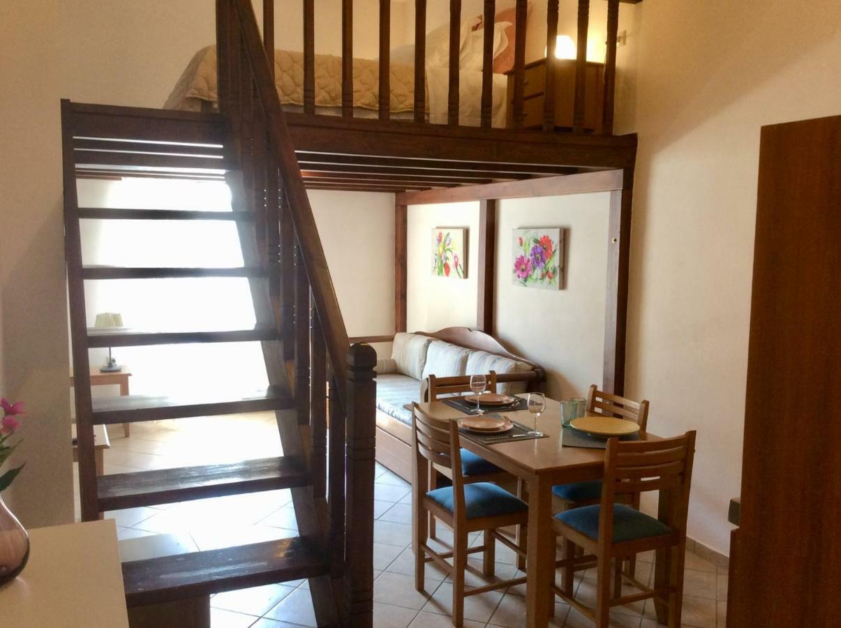 Astraea Apartment Хидра Екстериор снимка