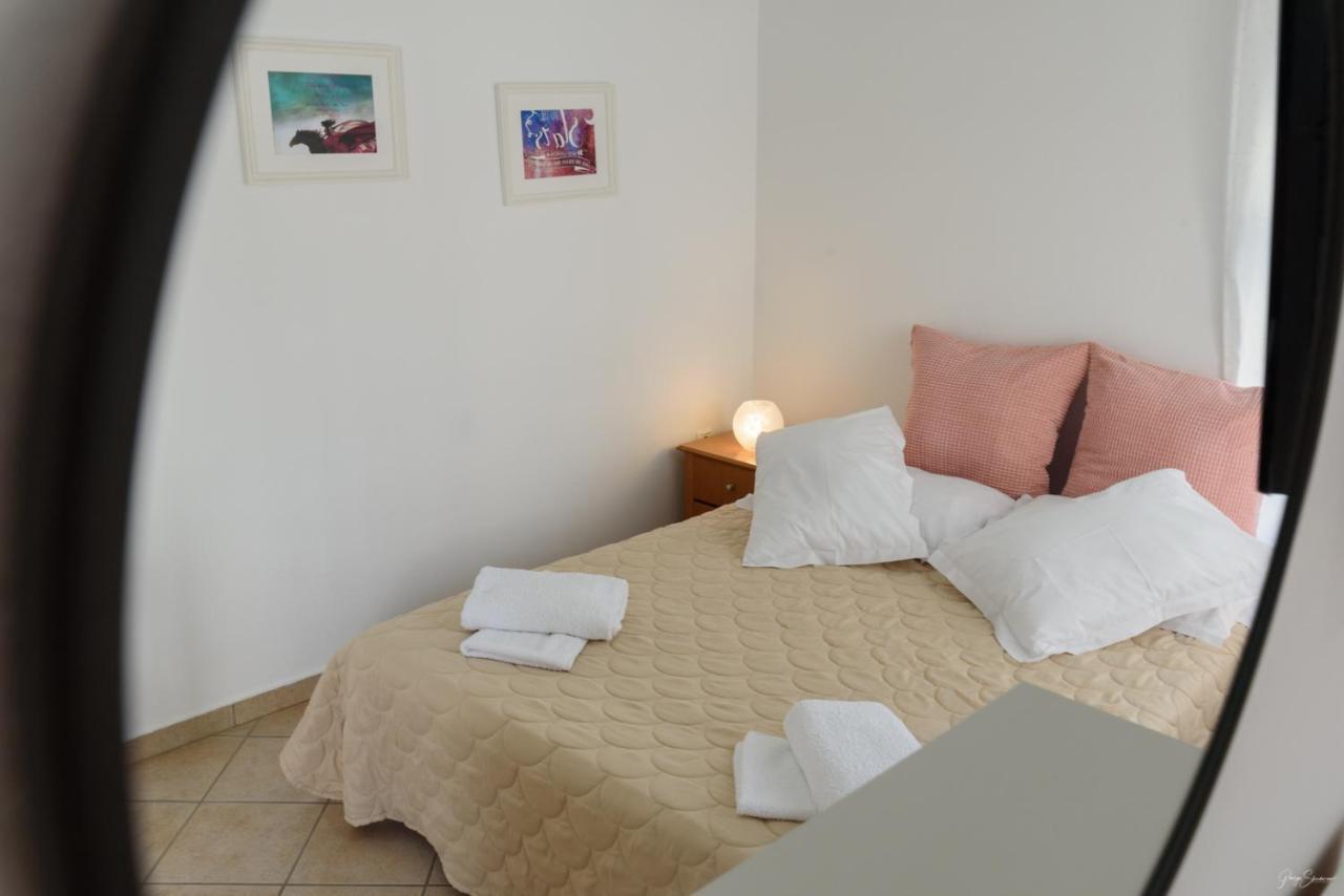 Astraea Apartment Хидра Екстериор снимка